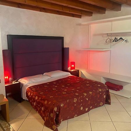 Albergo Le Piante Manerba del Garda Exterior photo