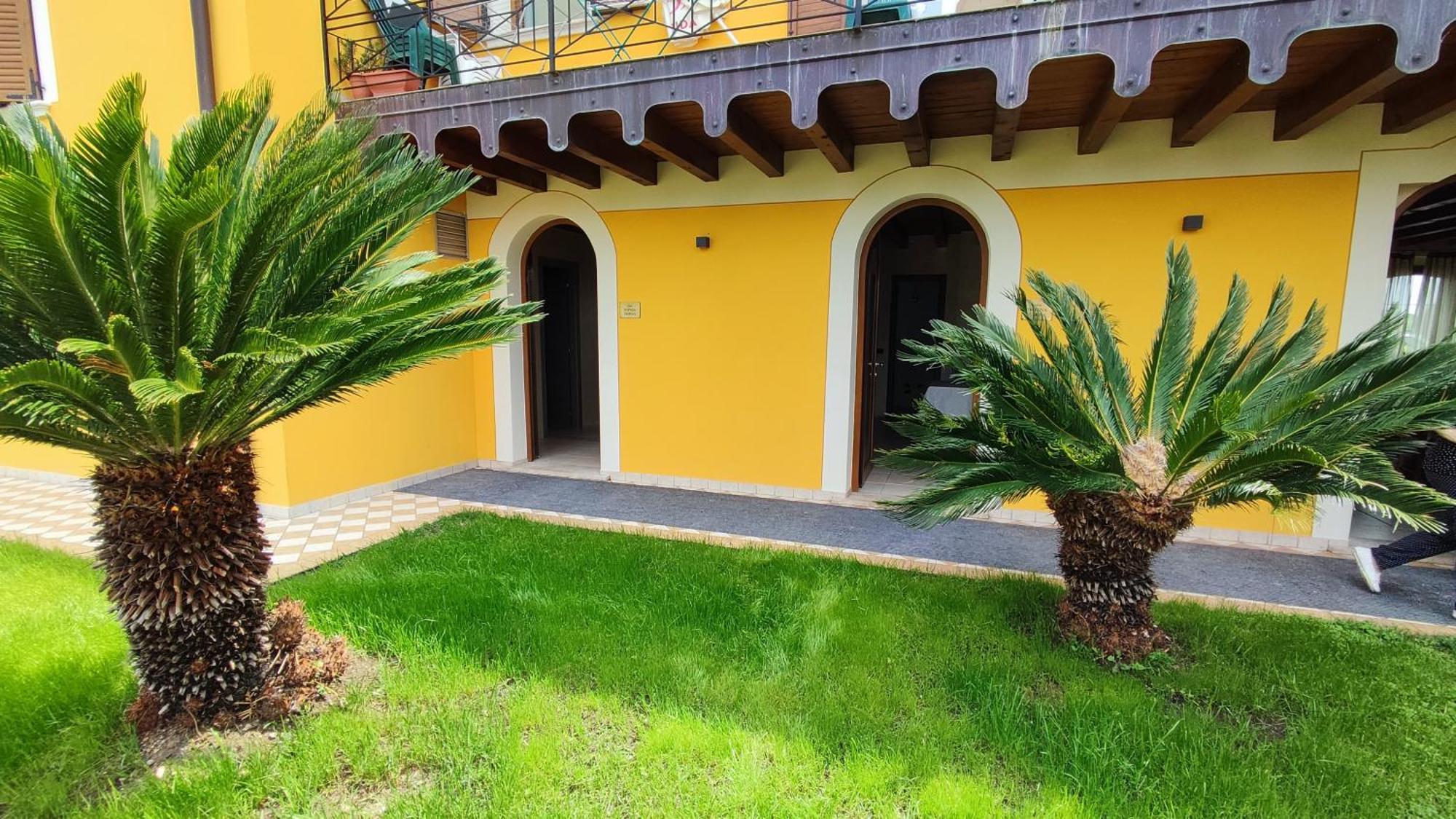 Albergo Le Piante Manerba del Garda Exterior photo